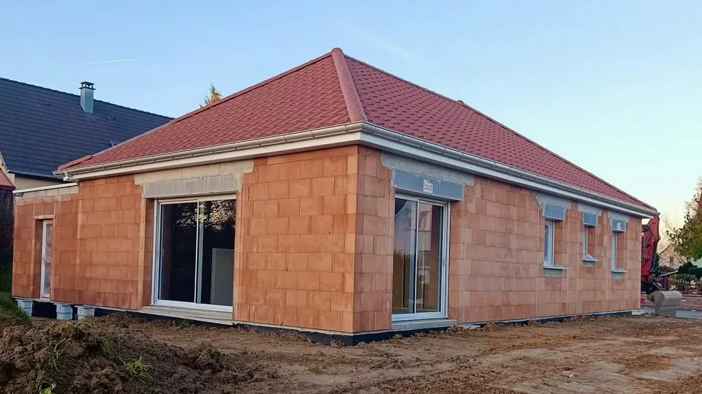 MAISON EN CONSTRUCTION PLAIN PIED